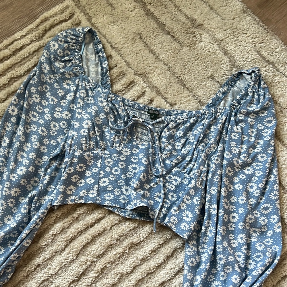 Floral crop top